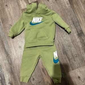 Nike Kids Green Tracksuit